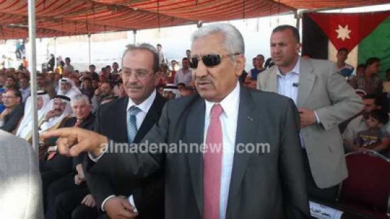 النسور : 85 بالمائة من المواطنين لن يشملهم " رفع الكهرباء " ( صور )